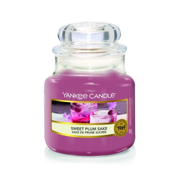 ŚWIECA ZAPACHOWA YANKEE CANDLE MAŁA SWEET PLUM SAKE